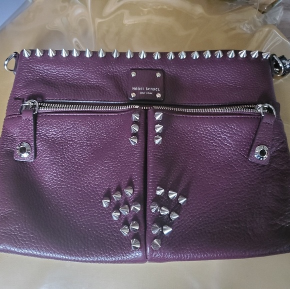 Henri Bendel Loves Offers! - Picture 3 of 5